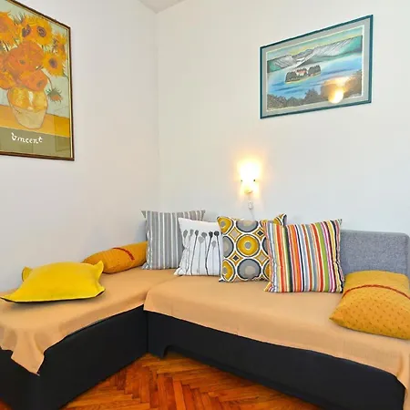 Apartment Fuer 2 Personen Ca 35 Qm In Cervar-porat, Istrien Istrische Riviera