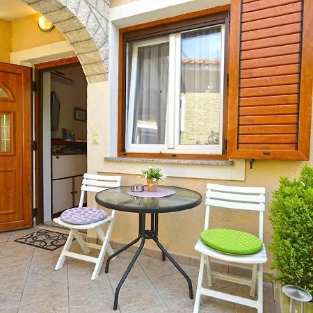 Fuer 2 Personen Ca 35 Qm In Cervar-porat, Istrien Istrische Riviera Porec